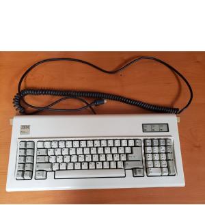 Original IBM PC AT Keyboard, Thoroughly Cleaned, original unmodified layout